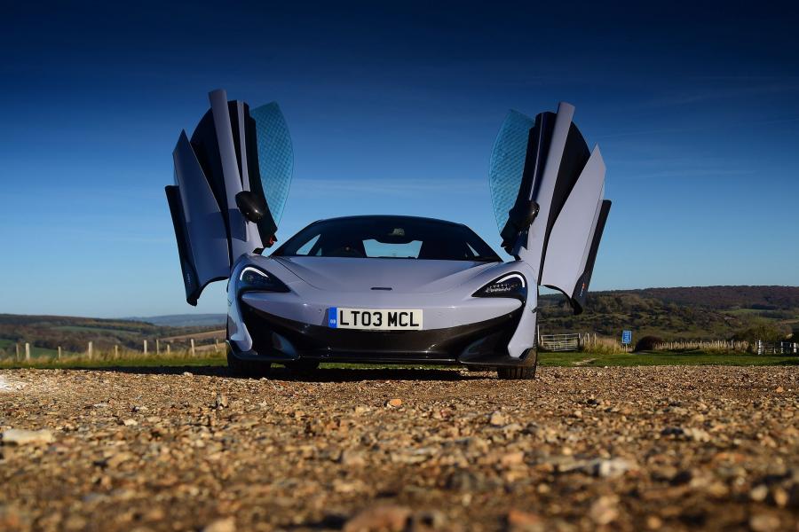  McLaren 600LT 2018 года  (UK) (фото 17 из 18)